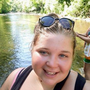 Meet your Posher, Karlee